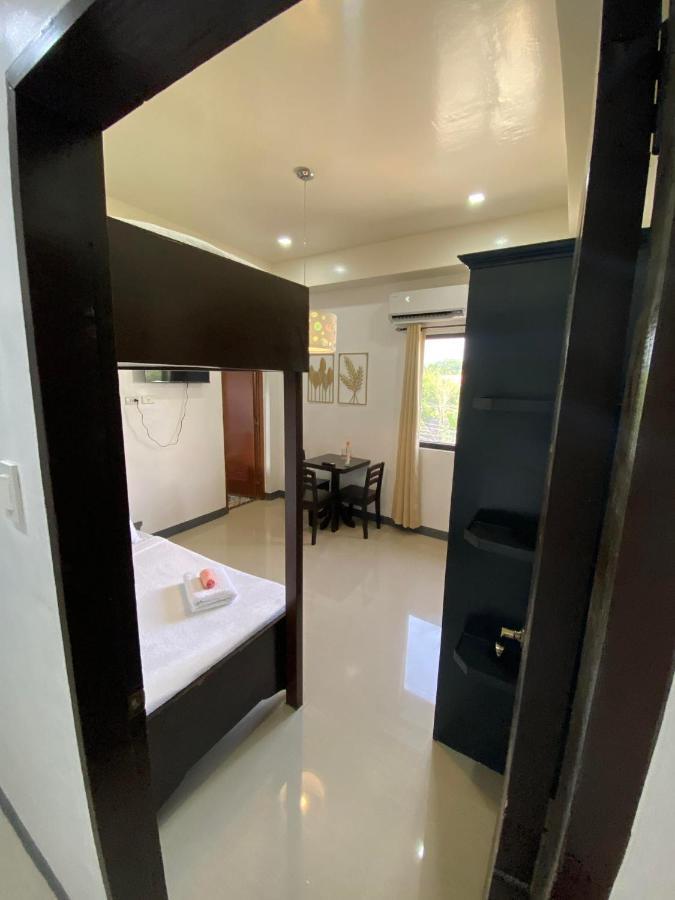 Ma Lourdes' Inn Palompon Exterior photo
